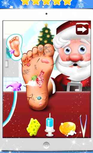 A Santa’s Foot Spa Salon - Little Doctor Saves the Christmas Presents 2015 1