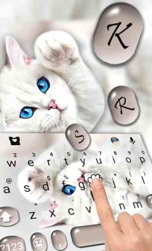 Innocent Cute Cat Keyboard Theme 2
