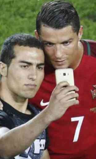 Selfie with Ronaldo 1