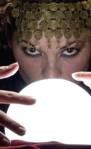 Women Crystal ball fortune teller - clairvoyance 1