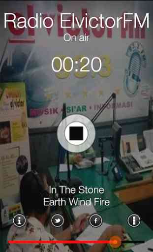 Radio 93.30 ElvictorFM Surabaya 4